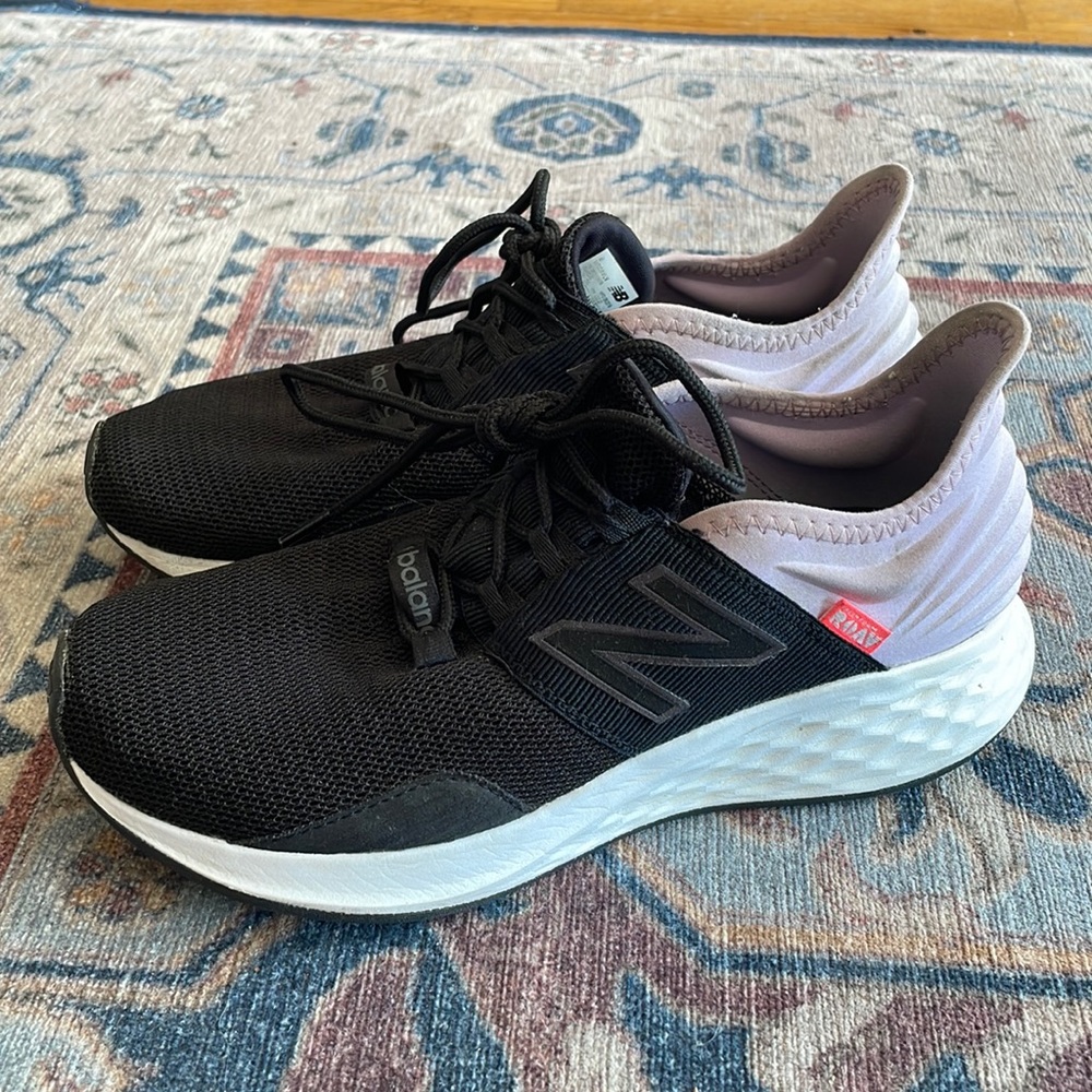 New Balance Black and Light Purple Women's Sneakers